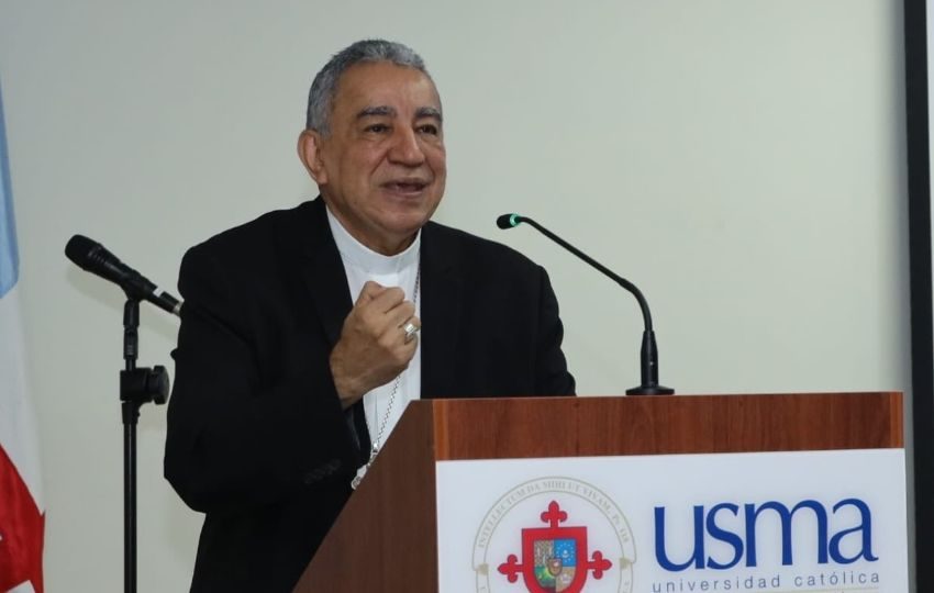 Monseñor José Domingo Ulloa. Foto: Cortesía