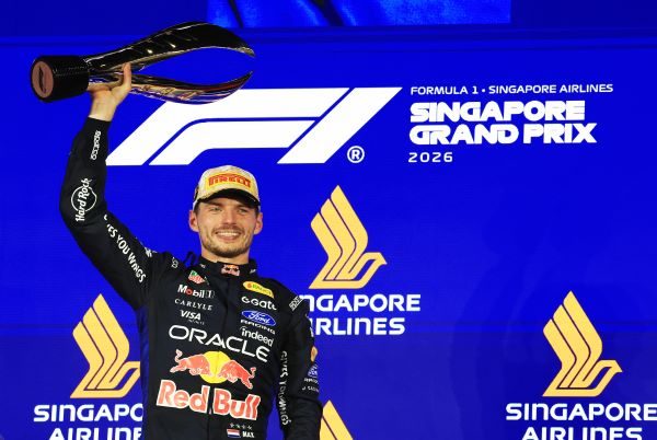 Max Verstappen se impuso en Singapur. Foto: EFE