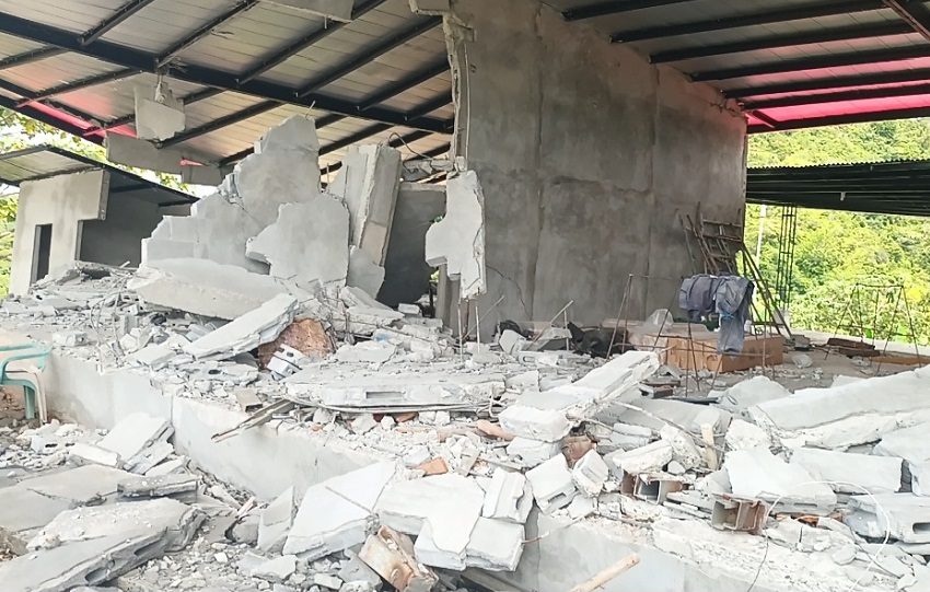 Residentes de Malena, Torio, Arenas, Cacao y otras comunidades aseguran que las constantes réplicas posteriores al sismo han incrementado el temor y la preocupación, pues sienten que la emergencia continúa y que sus viviendas podrían sufrir nuevos daños. Foto. Melquíades Vásquez
