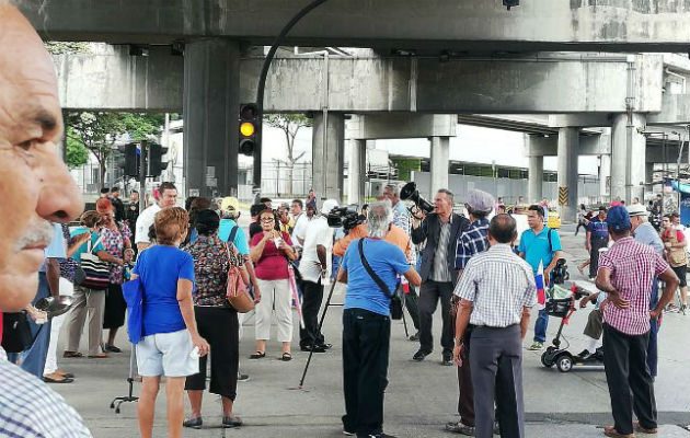 El presidente JUan Carlos Varela vetó parcialmente el proyecto que establece el aumento para los jubilados.