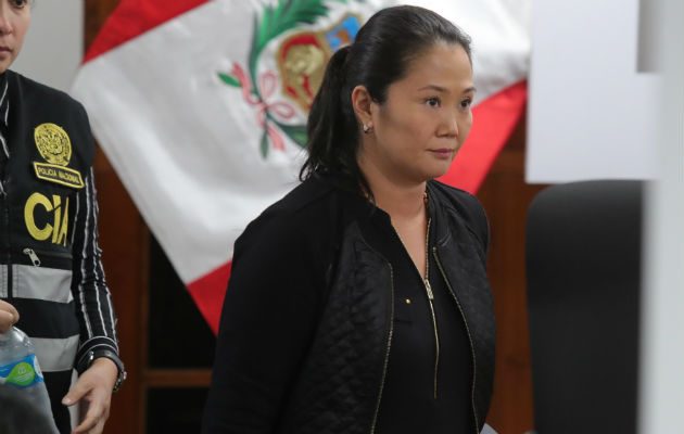 Su abogada, Giulliana Loza, confirmó en redes sociales que su clienta se encuentra en el centro médico para ser "estabilizada y examinada al detalle".