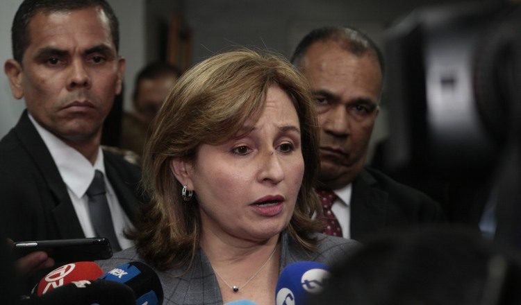 La procuradora de la nación, Kenia Isolda Porcell, es señalada por manejos irregulares como funcionaria en este Gobierno. /Foto Víctor Arosemena