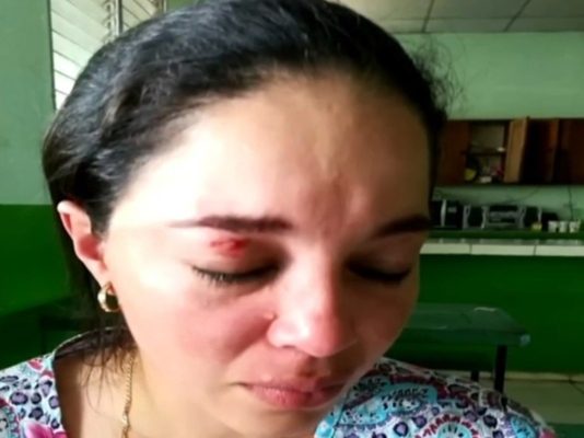 Ante este incidente, la ministra de Educación, Maruja Gorday de Villalobos, dijo lamentar lo ocurrido con la educadora de la escuela de Los Anastacios de Dolega. Foto/Mayra Madrid