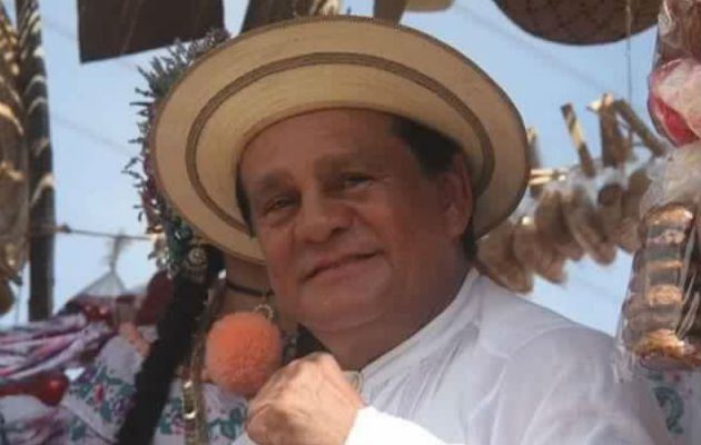 Mano de Piedra se siente muy triste.