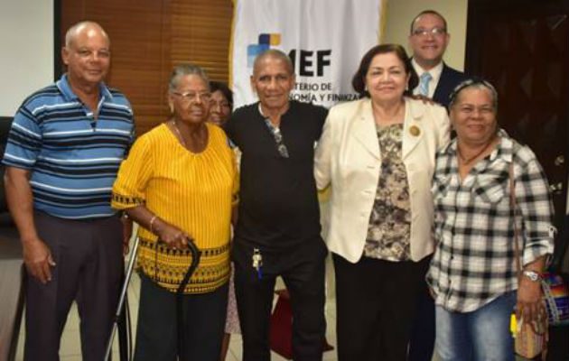 El bono de $100 para los jubilados es parte del compromiso adquirido por el presidente de la República, Laurentino Cortizo.