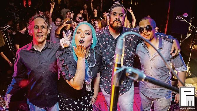 Metheora es una banda panameña de space rock/rock progresivo. Llevan ya tres álbumes editados. El más reciente se llama "El Zoológico de Partículas"