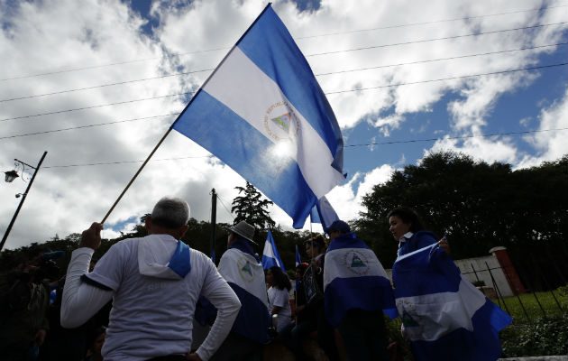 La Policía de Nicaragua decidió este viernes "no autorizar" esa movilización pública bajo el argumento que la Unidad Nacional Azul y Blanco no tiene personalidad jurídica.