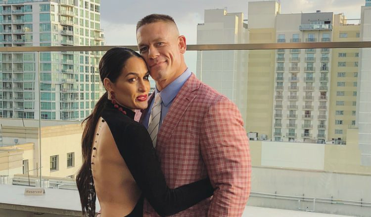 John Cena junto a su ex Nikki Bella.