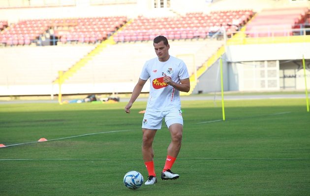  Jan Carlos Vargas  es uno de los jugadores convocados.