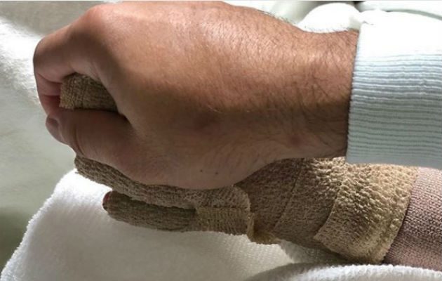 Familia sobrevivientes de la tragedia de Costamare se reencuentran. Foto/Redes Sociales