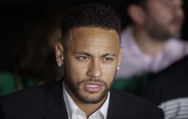 Neymar no está cómodo en París.