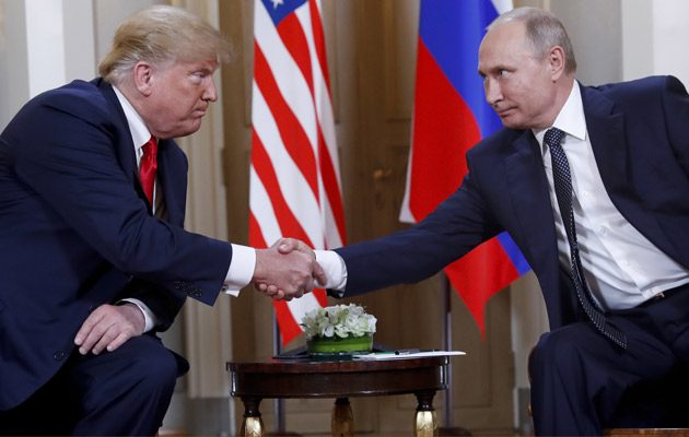 "Aún no hemos cerrado nada. No estoy seguro de que vayamos a tener un encuentro en París. Probablemente no", dijo Donald Trump en declaraciones a los periodistas. FOTO/AP