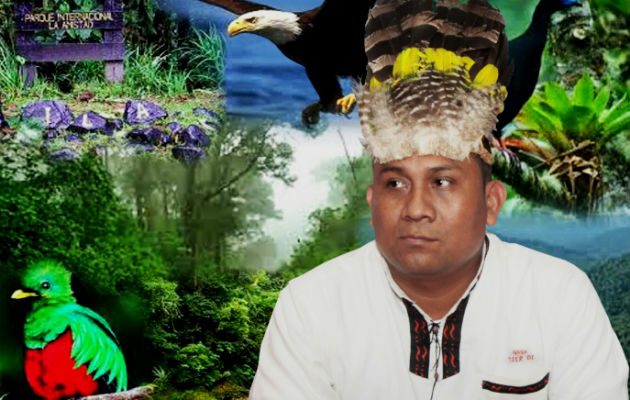 "La enseñanza de nuestros ancestros es que los bosques permanezcan intactos", dice el rey naso, Reynaldo Santana. /Foto Víctor Arosemena