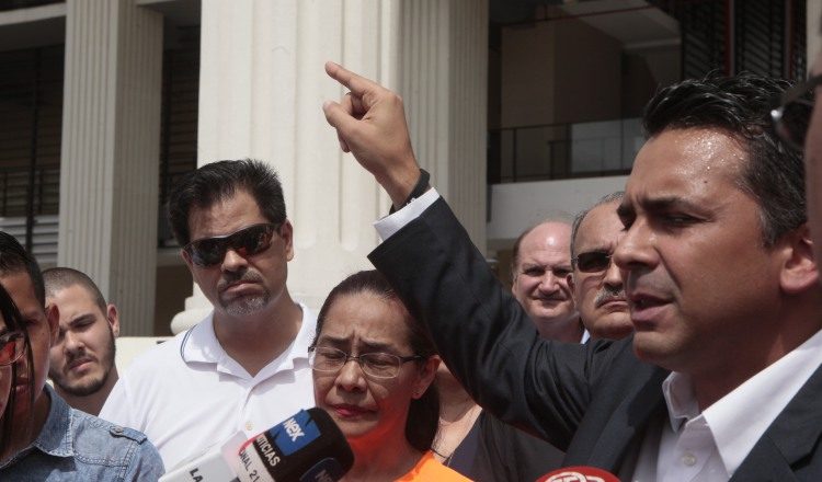 Ricardo Lombana analiza cuál es la mejor opción con miras a las elecciones del 2024.