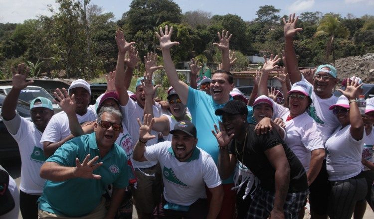 Mucha diversión y alegría se vivió en el "Tour de Ricardo Martinelli Alcalde". Víctor Arosemena.