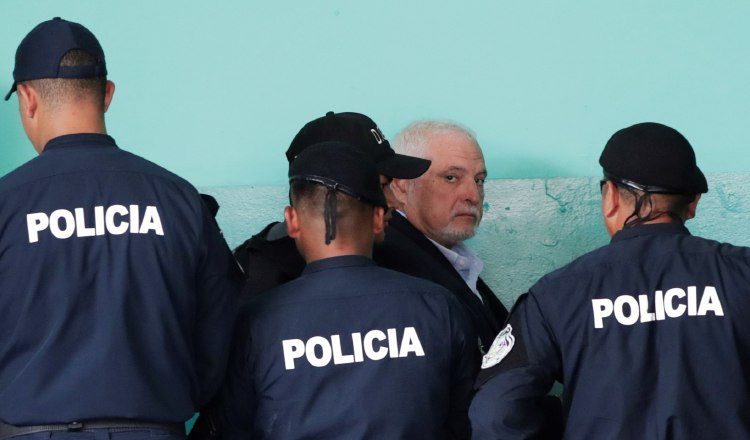 La salud del expresidente de la República Ricardo Martinelli Berrocal será evaluada en el día de hoy por el Instituto de Medicina Legal. EFE