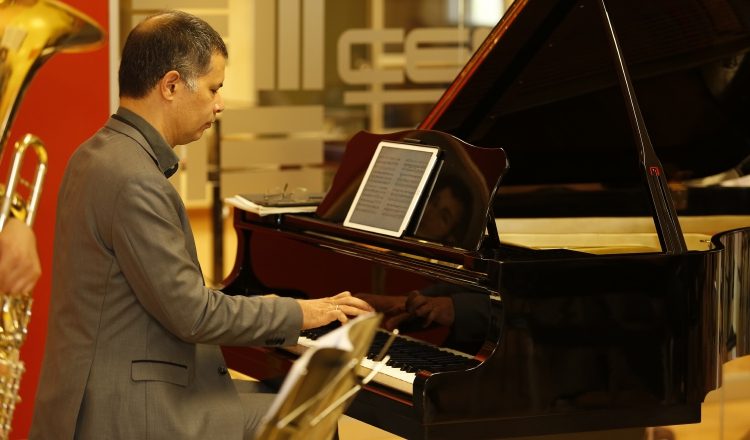 Roderigo Robles De Medina durante la presentación. /Foto: Josué Arosemena