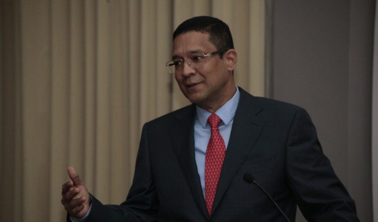 Abogado Rogelio Saltarín.