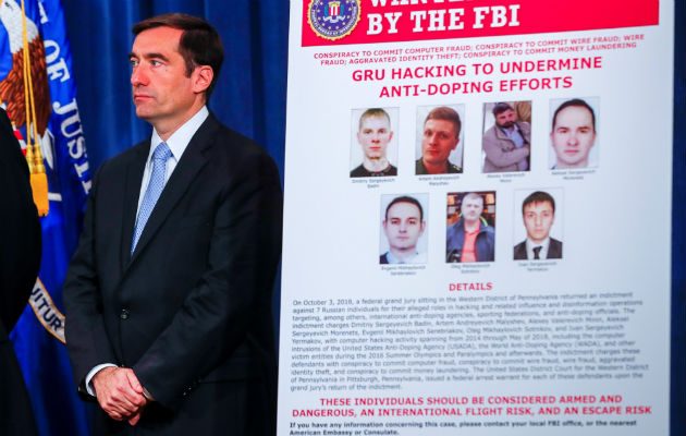 De acuerdo a la imputación, desde diciembre de 2014 hasta mayo de 2018, los inculpados realizaron intrusiones informáticas "persistentes y sofisticadas" que afectaron a individuos estadounidenses, entidades corporativas, y a organizaciones internacionales y sus respectivos empleados.