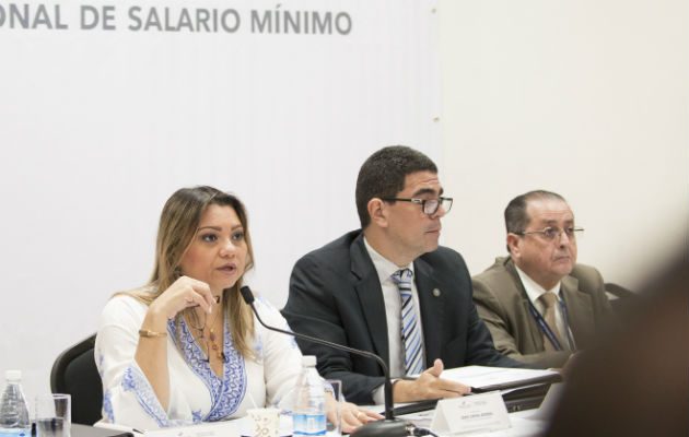 Nuevo salario mínimo deberá entrar a regir a partir del 1 de enero de 2020.