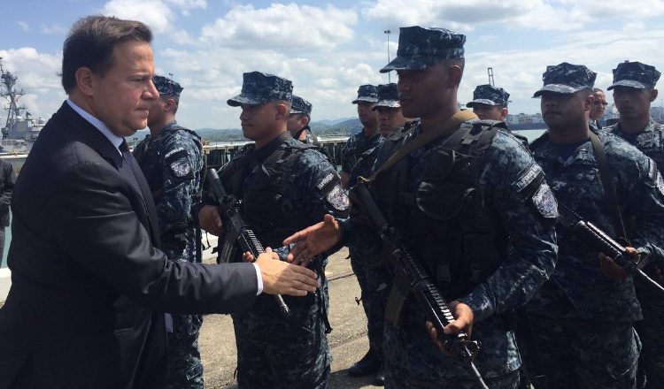 El decreto de Varela deja a "discreción", la cantidad de escoltas que llegue a necesitar. Foto de archivo