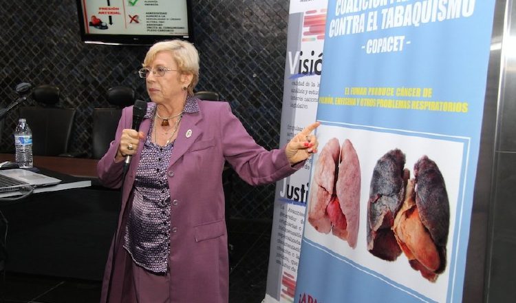 Vocera de Copacet calificó de "retroceso" la aprobación de la ley del tabaquismo en la Asamblea Nacional. Archivo 