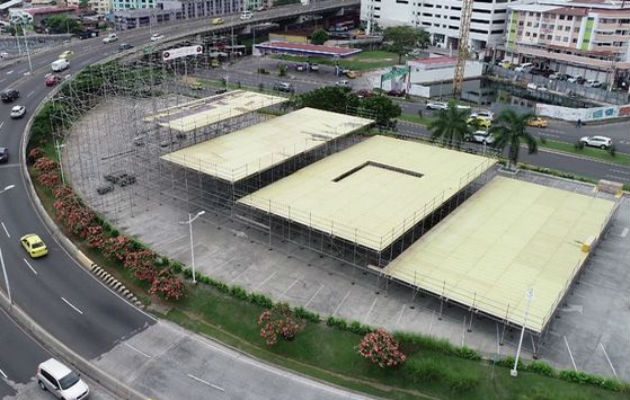La faraónica tarima de 12 millones de dólares para la Jornada Mundial de la Juventud. Foto: Panamá América.