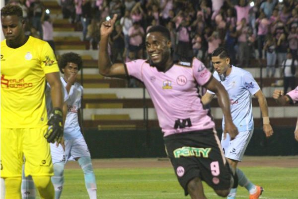 Luis Tejada.Foto:@sportboys