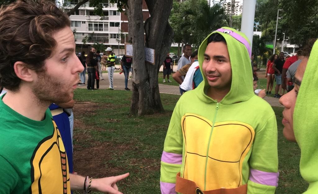 Mayer Mizrachi (izq.) fue el que organizó el "Tortu-Gone Party" en el Parque Urracá. Foto: Roberto López