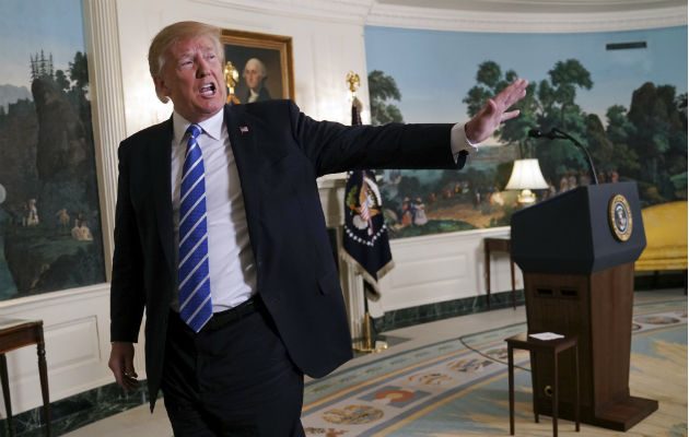 Trump también puso al mismo nivel de "enemigos" de EE.UU. al presidente chino, Xi Jinping. Foto: Archivo/Ilustrativa.