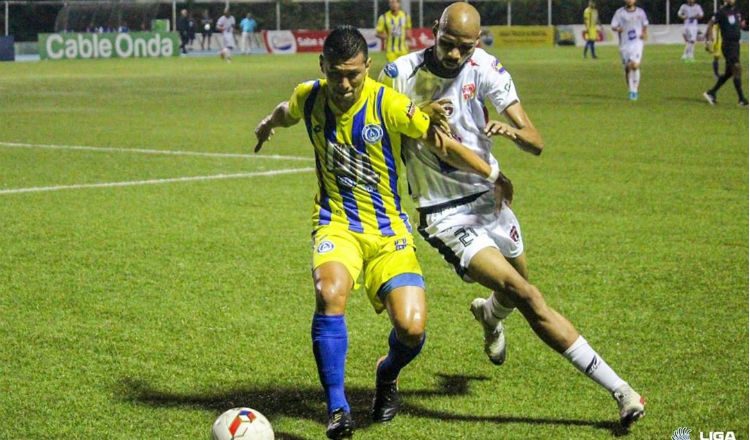 Universitario avanzó a los "playoff". Foto:Fepafut.