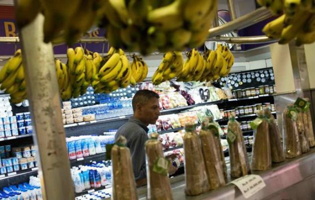 La hiperinflación de Venezuela se podría explicar en la constante "monetización" del déficit fiscal 