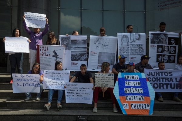 En las cárceles del Estado venezolano se han registrado más de 250 casos de tortura a los llamados "presos políticos", entre los que hay civiles y militares, denunció la ONG Coalición por los Derechos Humanos y la Democracia. FOTO/EFE