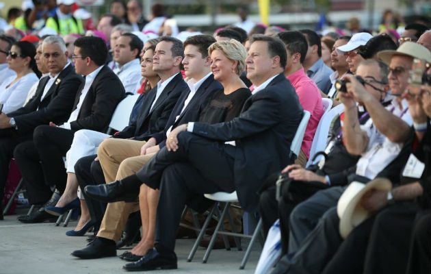 Papa Francisco: "Esta sociedad consume y se consume", mensaje en el Viacrucis de la Cinta Costera. Foto: JMJ