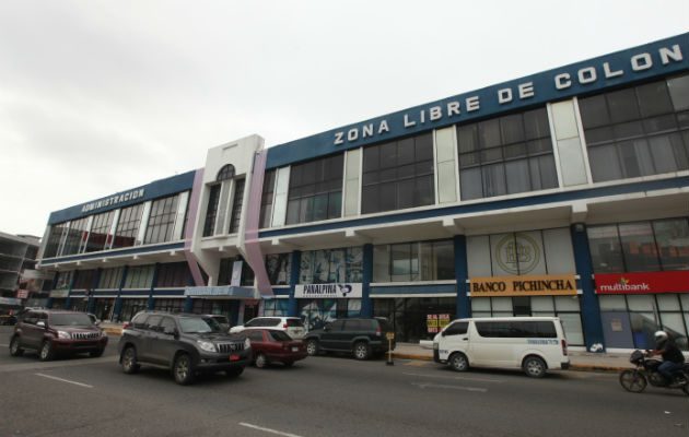 Los empresarios de la ZLC buscan la manera de mantenerse competitivos. /Foto Archivo