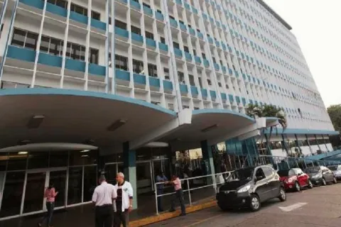 Expertos señalan la necesidad de reforzar edificios hechos antes de  los códigos estructurales, tras terremoto
