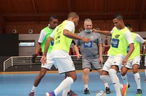 Fepafut y el técnico José Botana, planifican varias giras para partidos amistosos antes del Mundial de Futsal. Cortesía