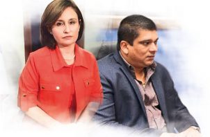 Cuando Porcell renunció al cargo de procuradora en medio del escándalo de los Varelaleaks, Arroyo dejó su posición de subsecretario general del Ministerio Público para reincorporarse como comisionado a la Policía Nacional.