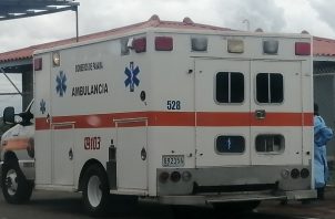 Una ambulancia llegó para brindarle los primeros auxilios. (Foto: Mayra Madrid)