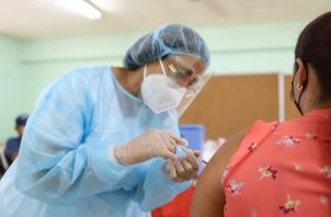 Panamá ha recibido 1.5 millones de dosis de vacunas contra la covid-19. Foto: Archivo