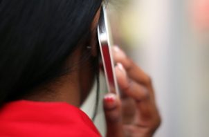 Los casos de estafas por celular aumentaron en más de 200%. Archivo