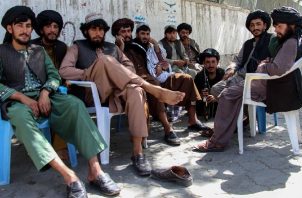 "Estamos en la etapa inicial de la gobernanza", advierten talibanes tras la caída de Afganistán. Foto: EFE