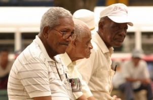 Los adultos mayores son la población más vulnerable en la sociedad, coinciden organismos internacionales. Foto: Archivo