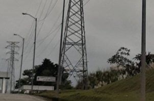 Panamá cuenta con tres líneas de transmisión eléctrica.  Foto: Francisco Paz