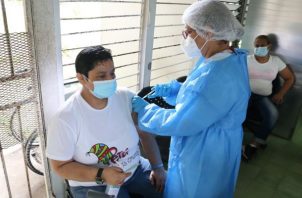 El proceso de vacunación contra la covid-19, en Panamá, empezó el 20 de enero del presente año. Foto: Grupo Epasa