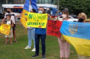 Ucranianos agradecieron la solidaridad que ha mostrado Panamá. Foto: Víctor Arosemena