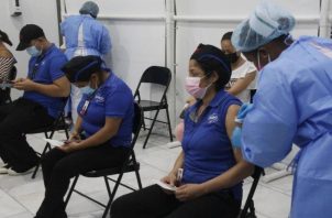 Panamá continúa con el proceso de vacunación contra la covid-19 a nivel nacional. Foto: Grupo Epasa