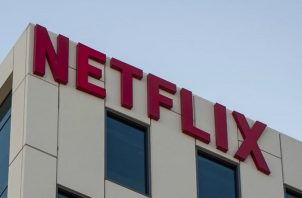 Netflix trata de contrarrestrar sus pérdidas. Foto: EFE