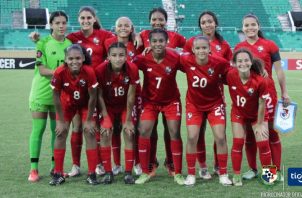 Equipo de femenino de Panamá Sub-17. Foto:EFE
