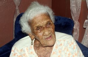 Dolores Vásquez de Martínez cumplió 111 años el 1 de mayo de 2022. Fotos: Víctor Arosemena